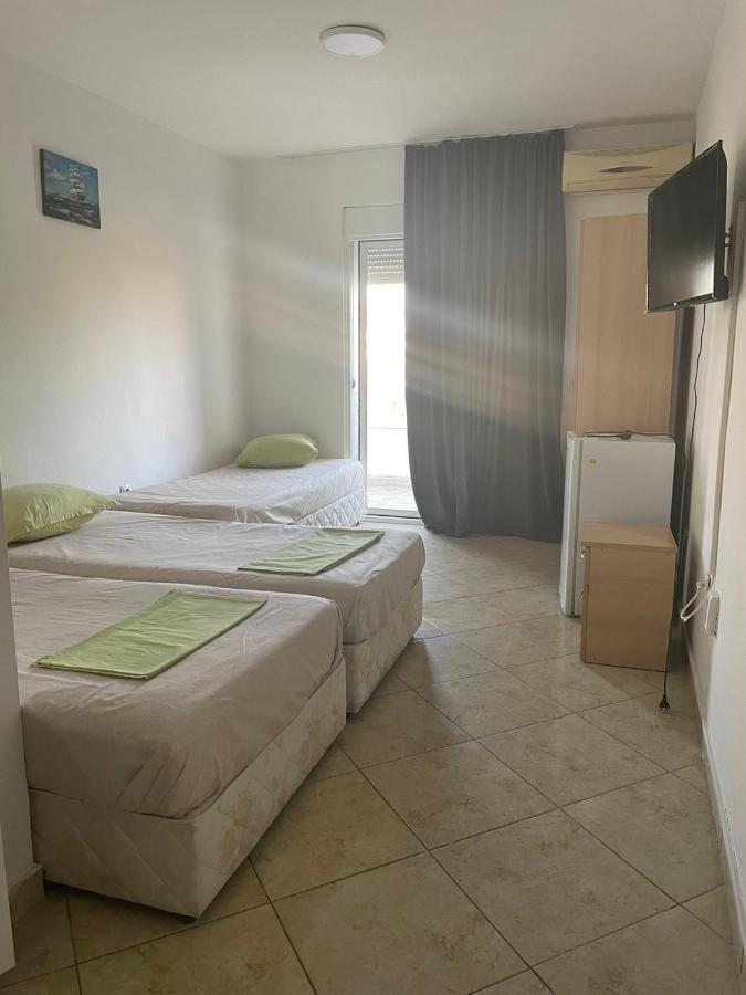 Apartmani Agovic Улцинь Екстер'єр фото