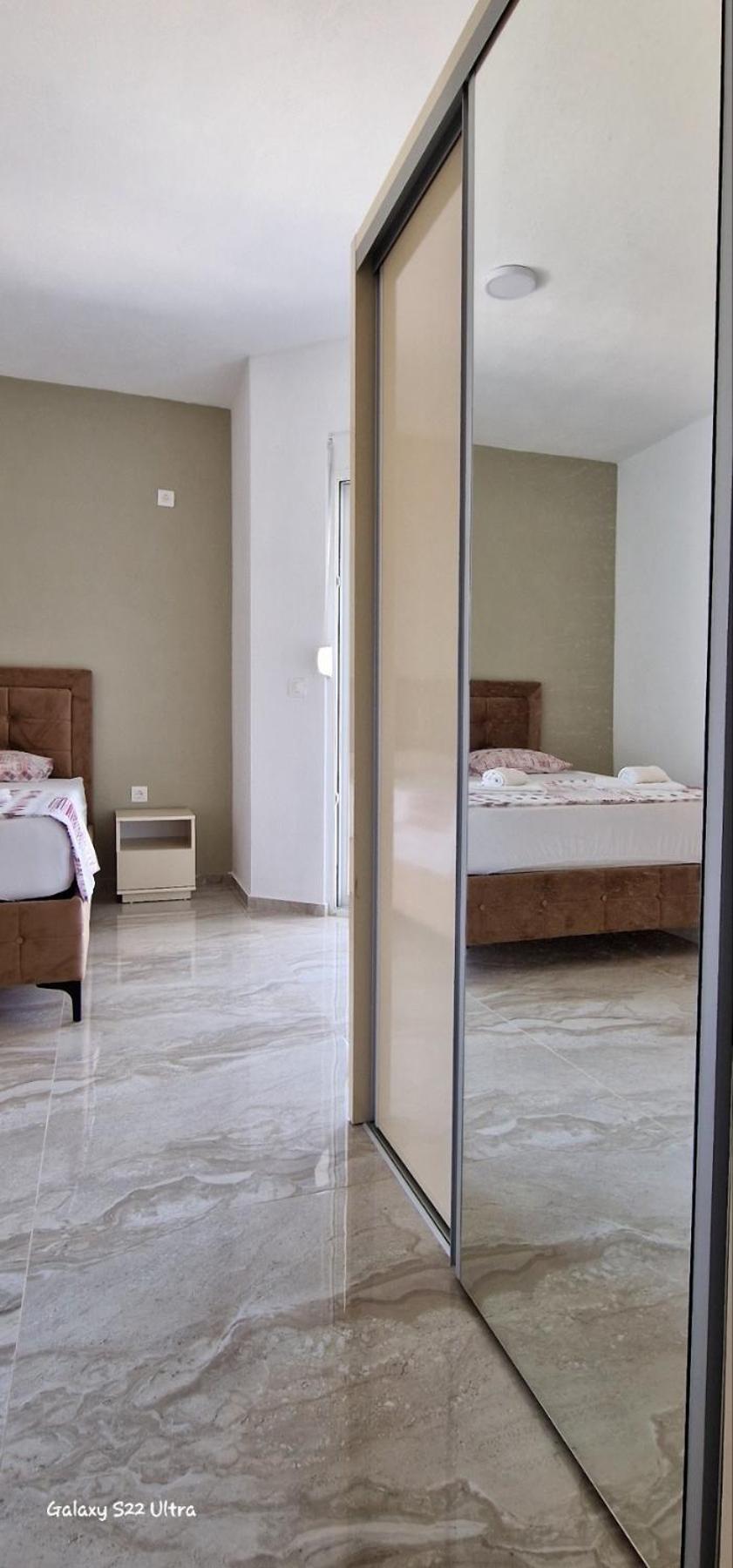 Apartmani Agovic Улцинь Екстер'єр фото