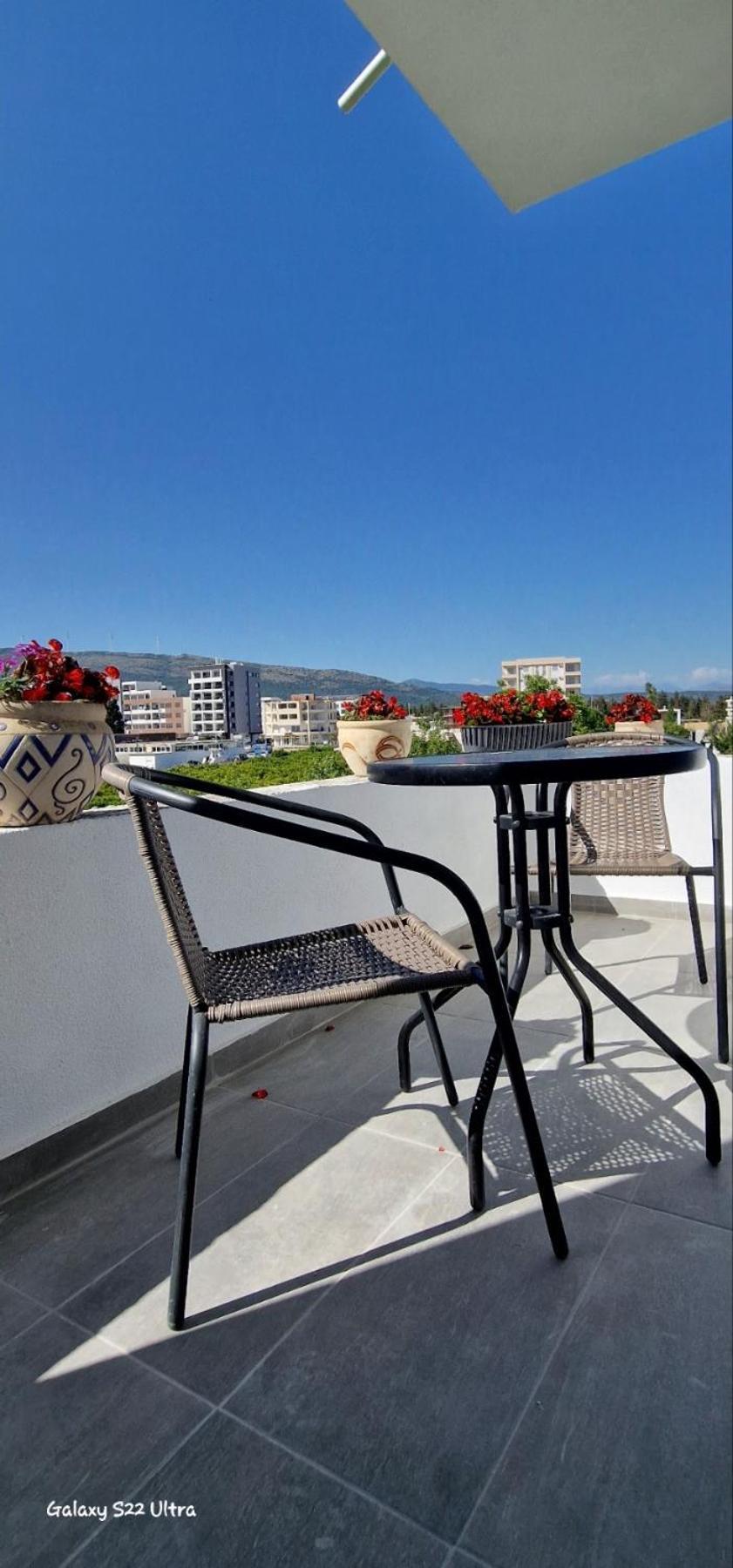 Apartmani Agovic Улцинь Екстер'єр фото