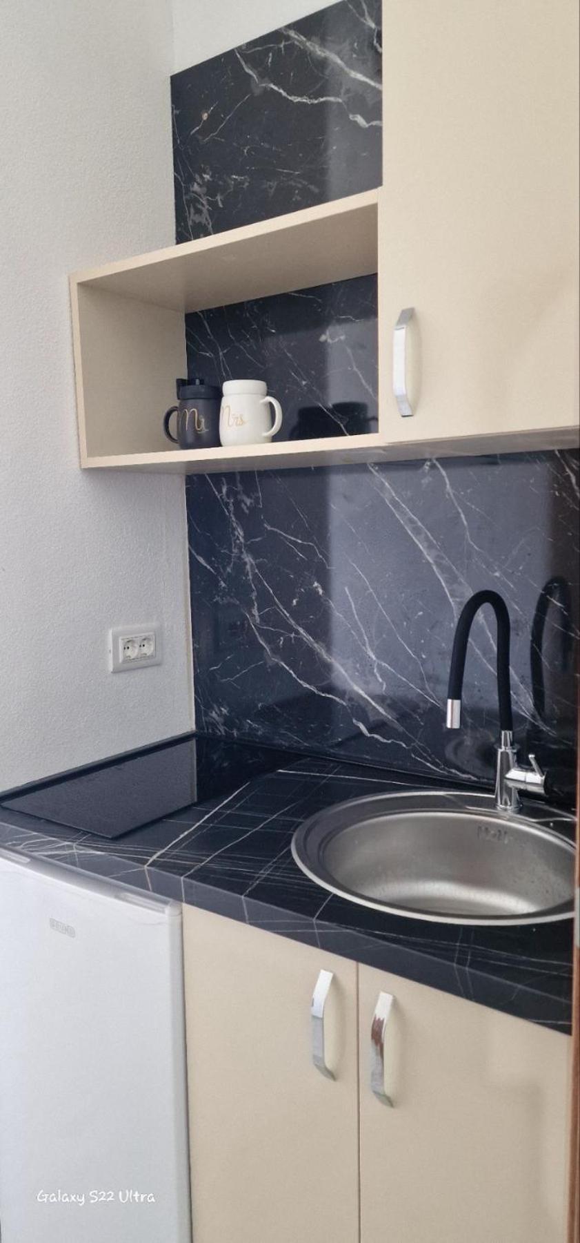 Apartmani Agovic Улцинь Екстер'єр фото