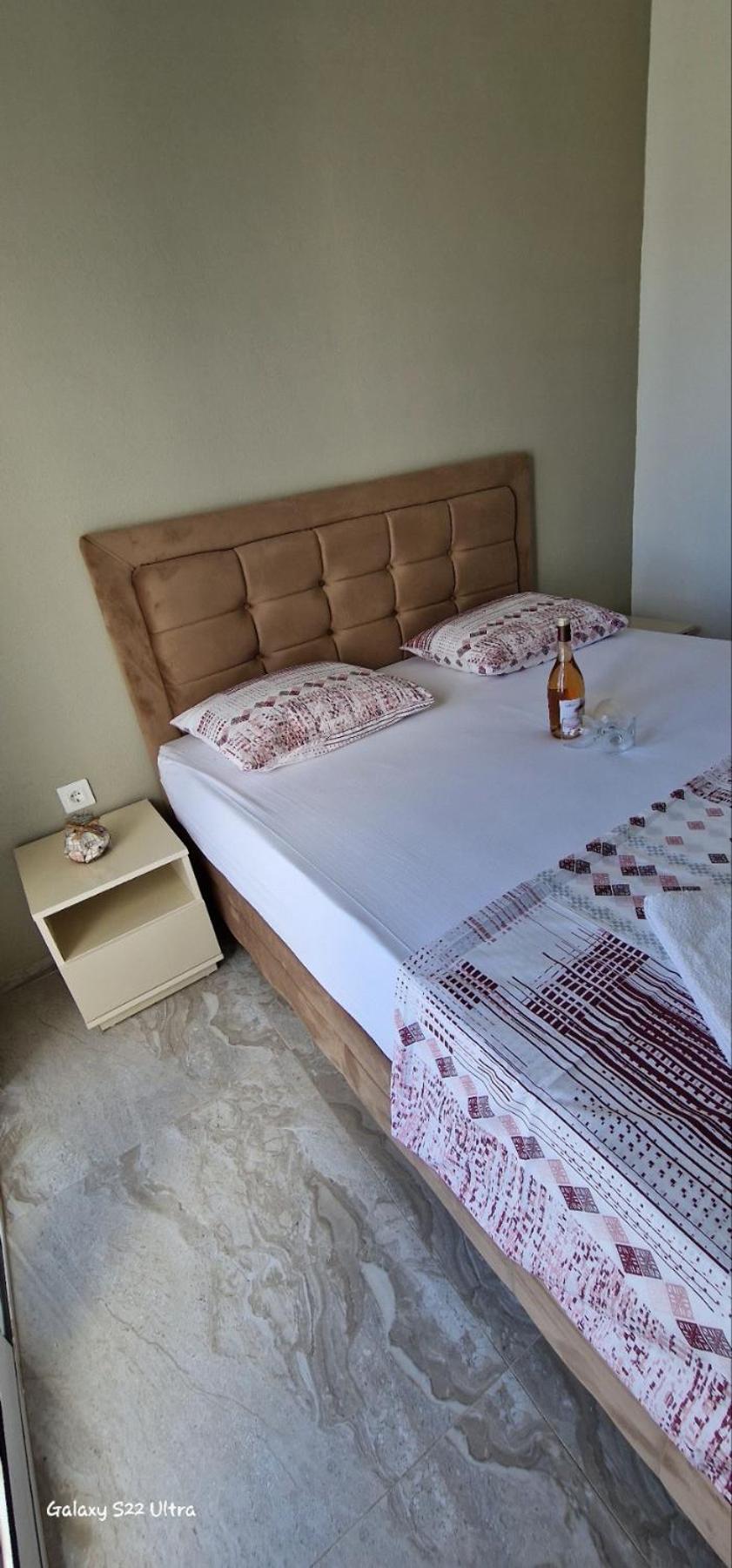 Apartmani Agovic Улцинь Екстер'єр фото