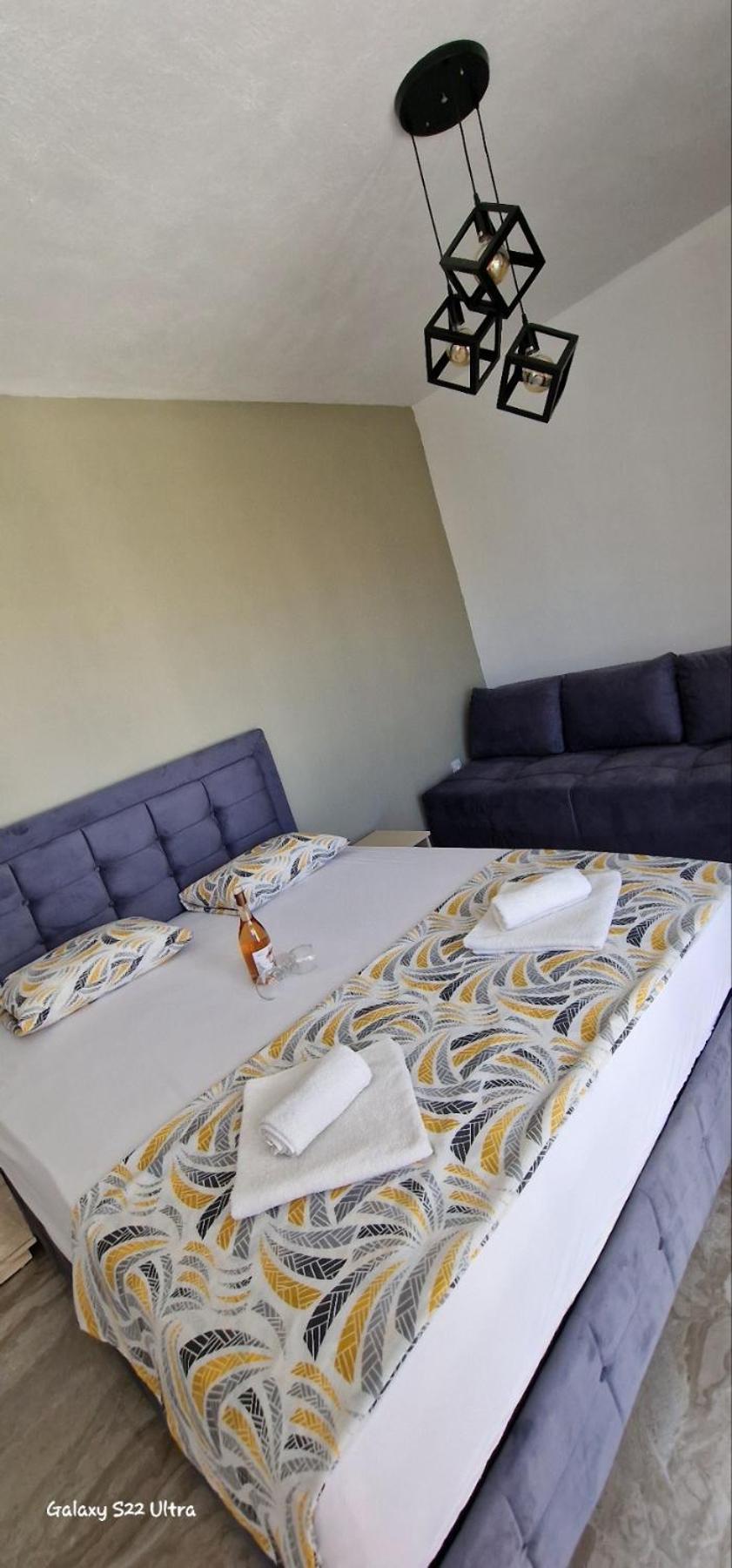 Apartmani Agovic Улцинь Екстер'єр фото