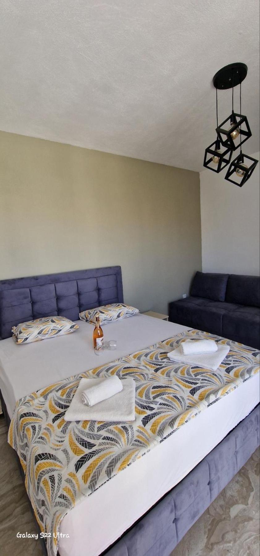 Apartmani Agovic Улцинь Екстер'єр фото