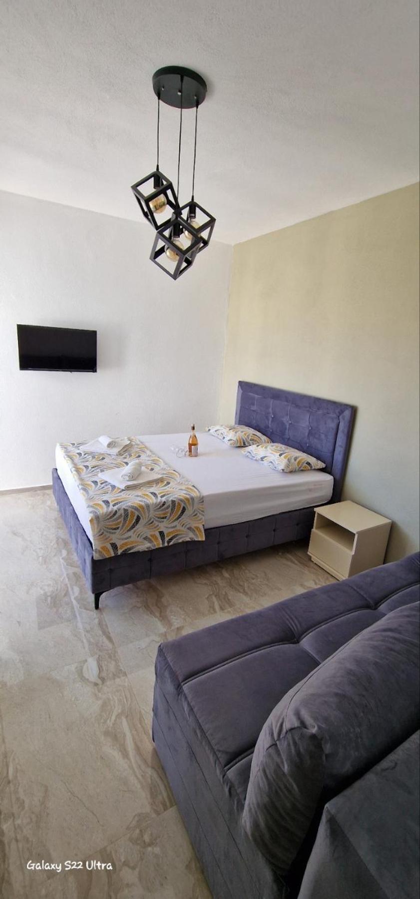 Apartmani Agovic Улцинь Екстер'єр фото