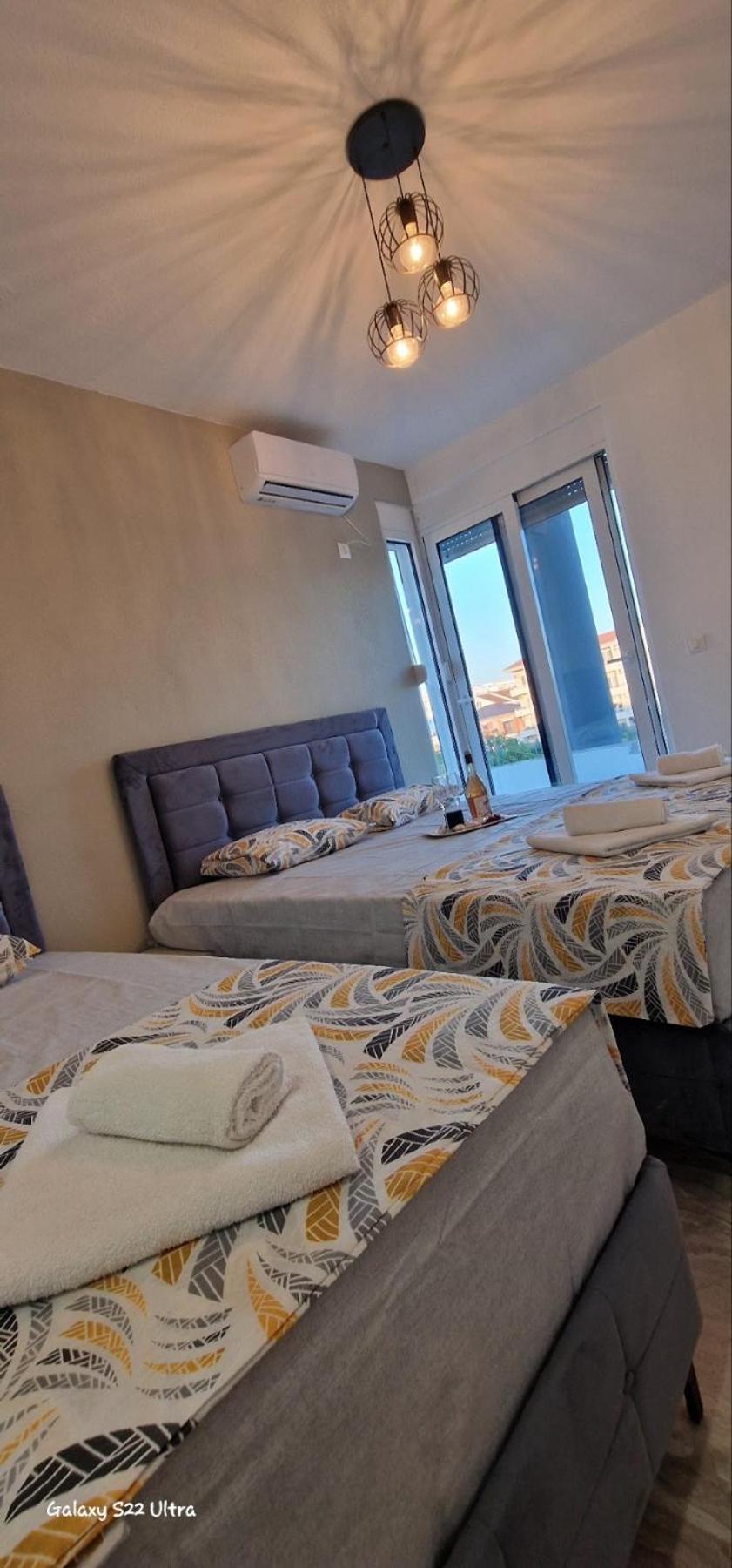 Apartmani Agovic Улцинь Екстер'єр фото
