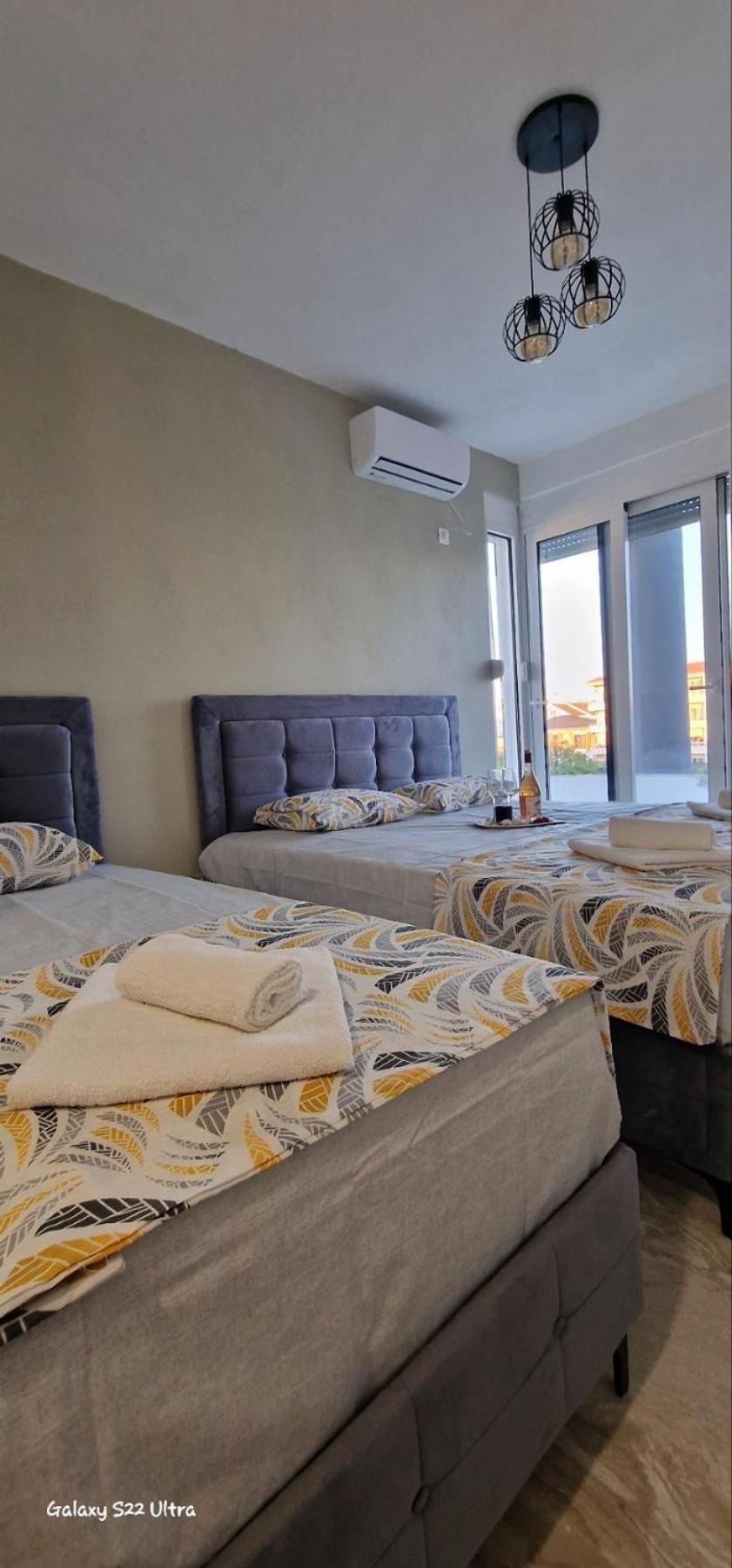 Apartmani Agovic Улцинь Екстер'єр фото