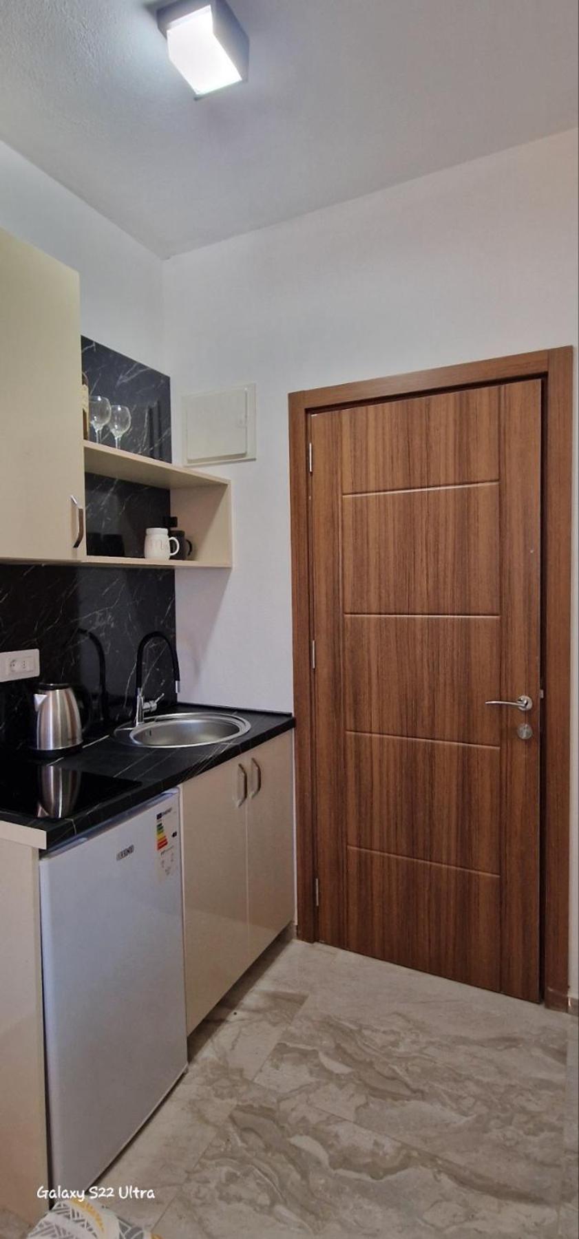 Apartmani Agovic Улцинь Екстер'єр фото