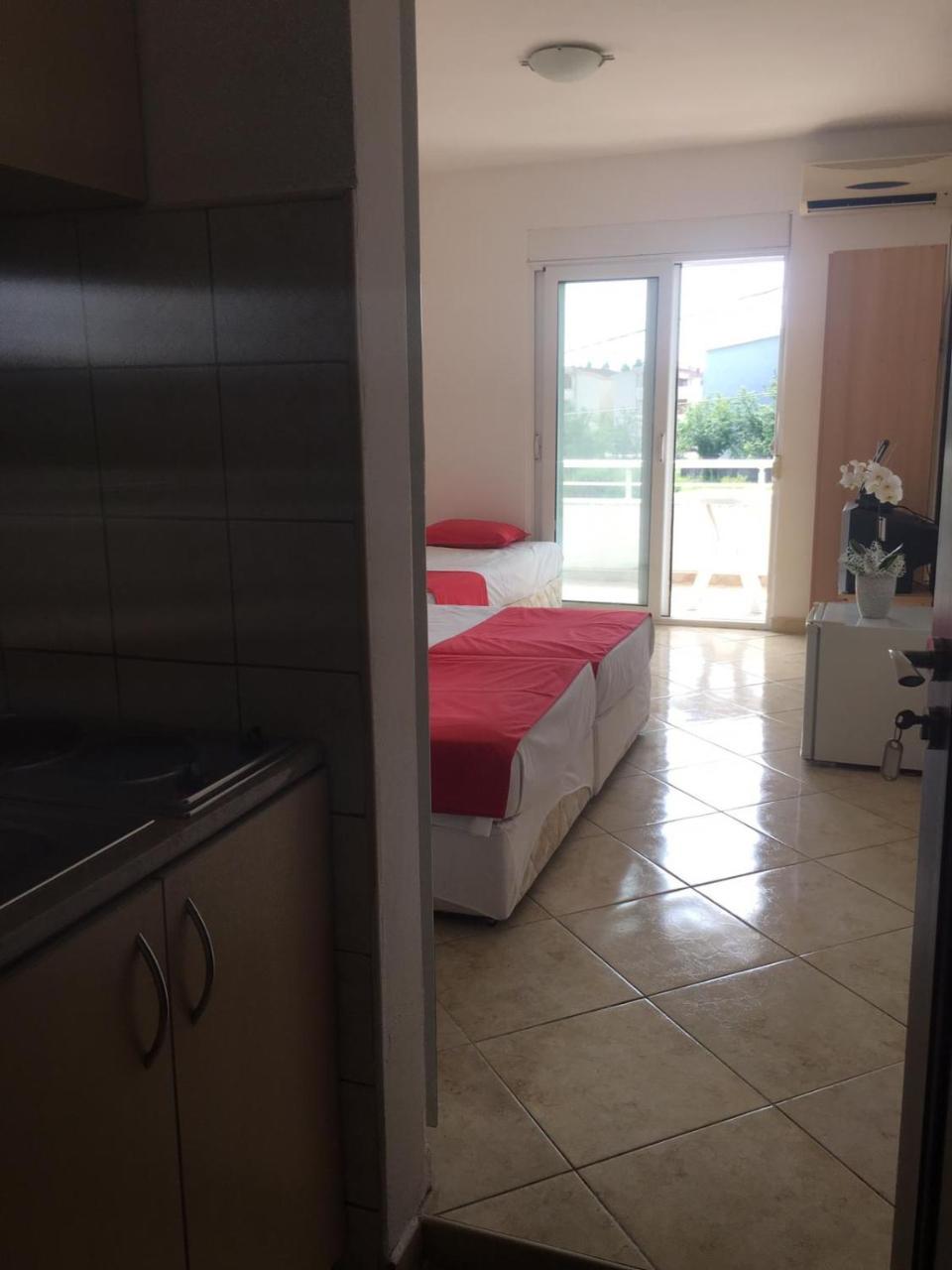 Apartmani Agovic Улцинь Екстер'єр фото